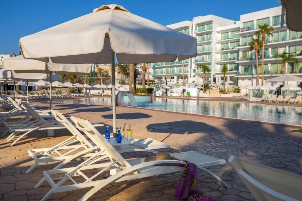 TSOKKOS PROTARAS BEACH HOTEL