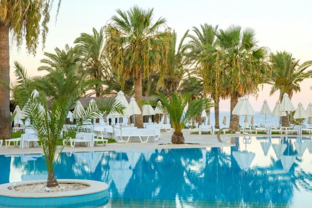 VENUS BEACH HOTEL