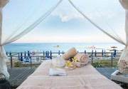 VRISSIANA BEACH HOTEL