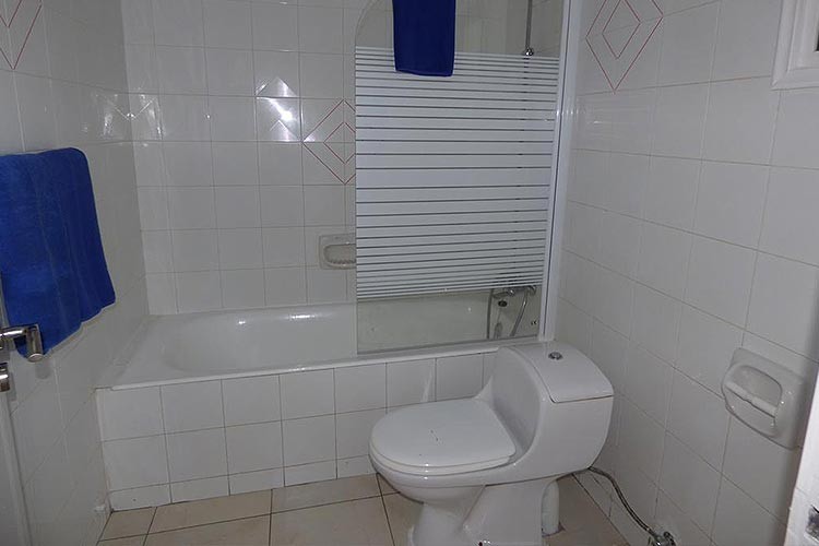 AMORE HOTEL APTS