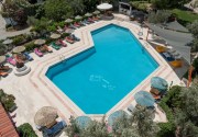ARINNANDA HOTEL