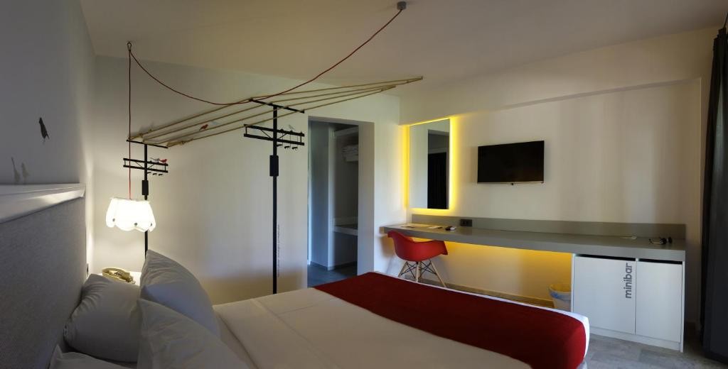 ARINNANDA HOTEL
