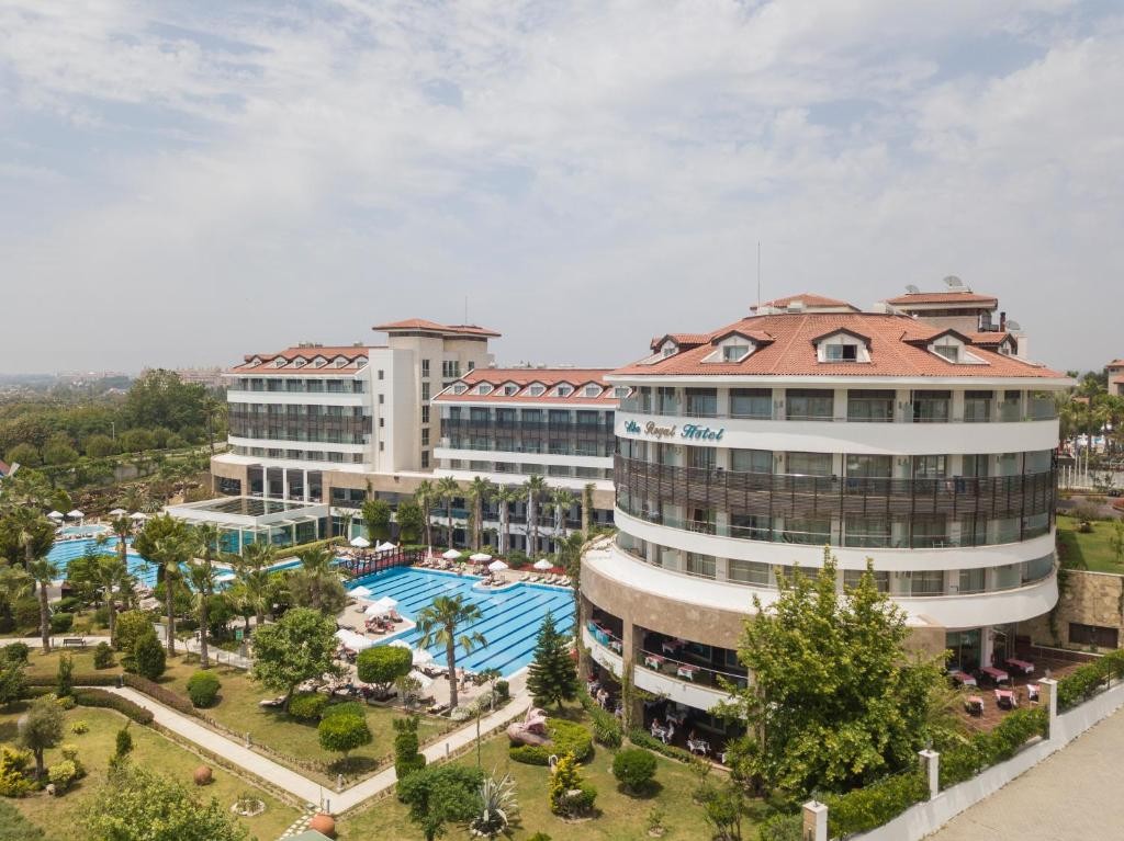 ALBA ROYAL HOTEL