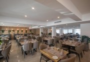 BOHEMIAN GARDENS HOTEL