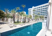 BOHEMIAN GARDENS HOTEL