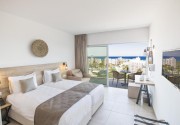 BOHEMIAN GARDENS HOTEL