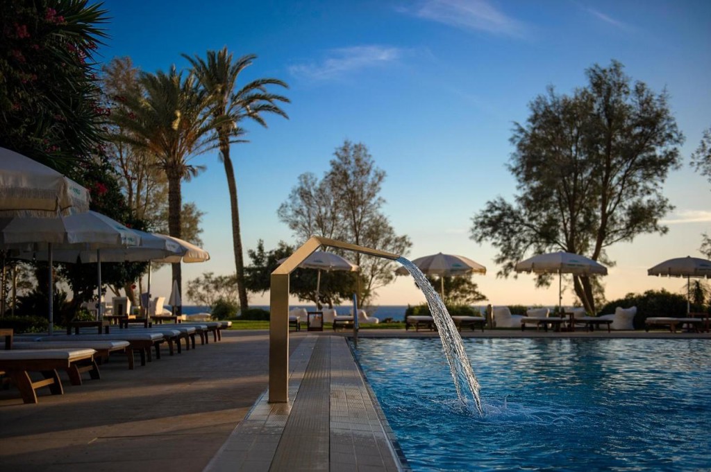 GRECIAN SANDS HOTEL