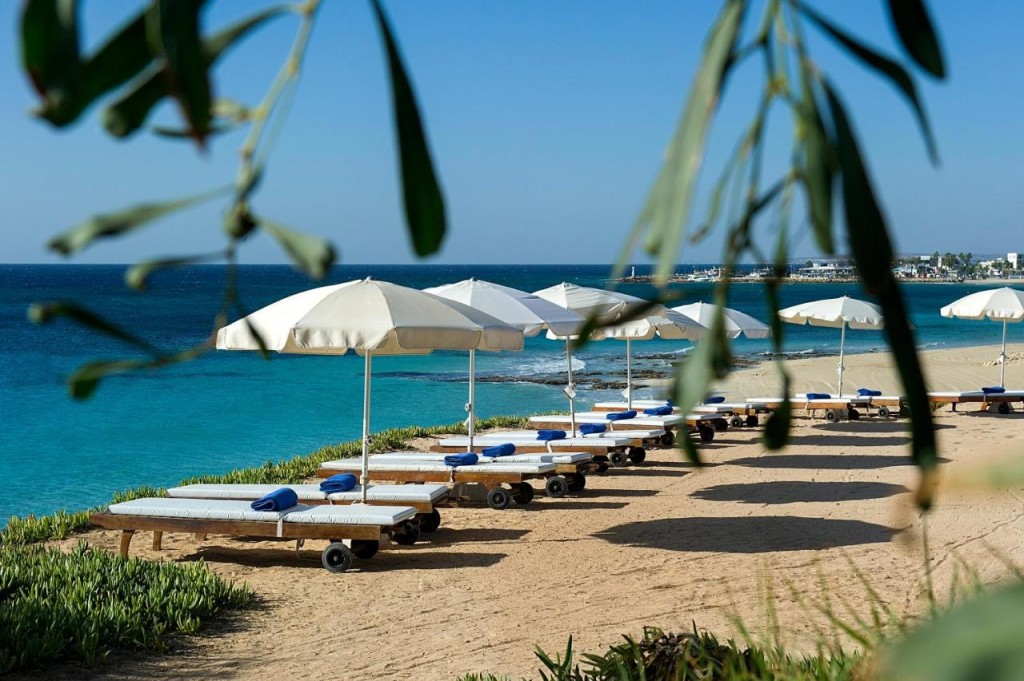 GRECIAN SANDS HOTEL