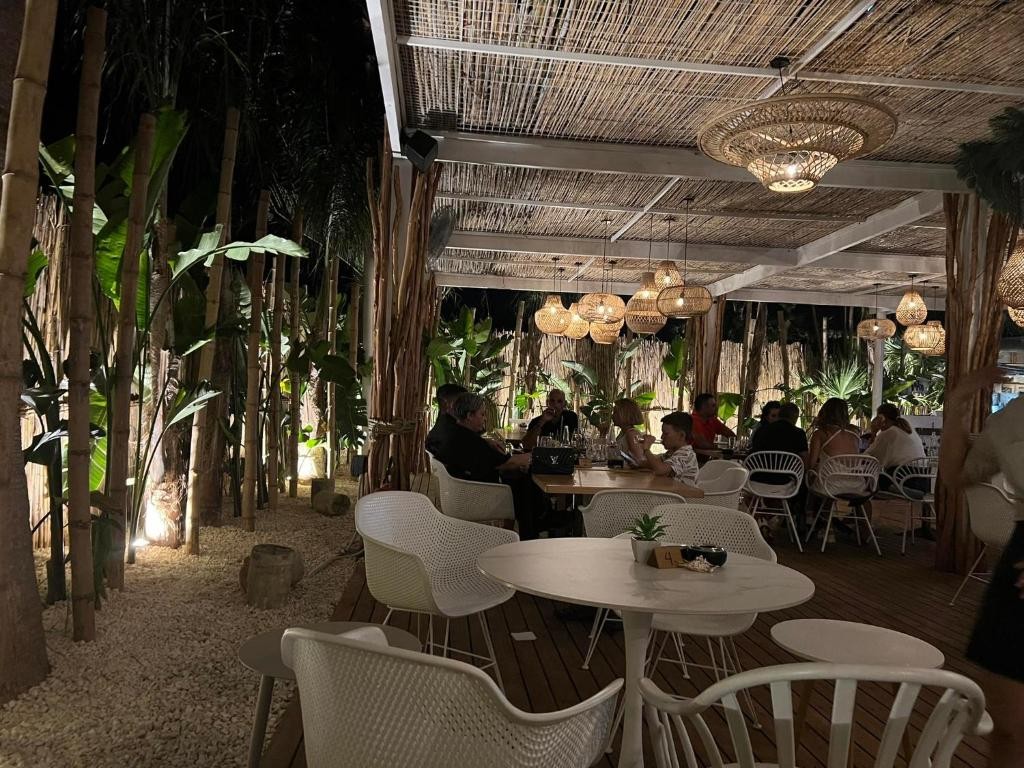 ILIADA BEACH HOTEL