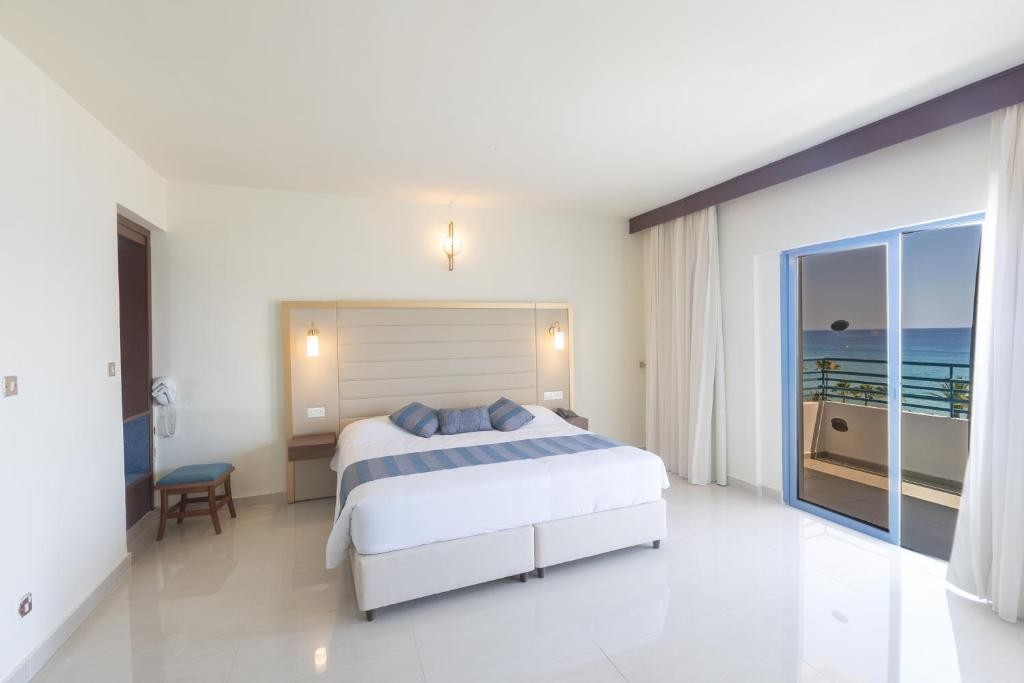 ILIADA BEACH HOTEL