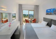 NISSIANA HOTEL AND BUNGALOWS