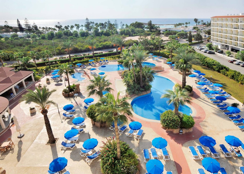 NISSIANA HOTEL AND BUNGALOWS