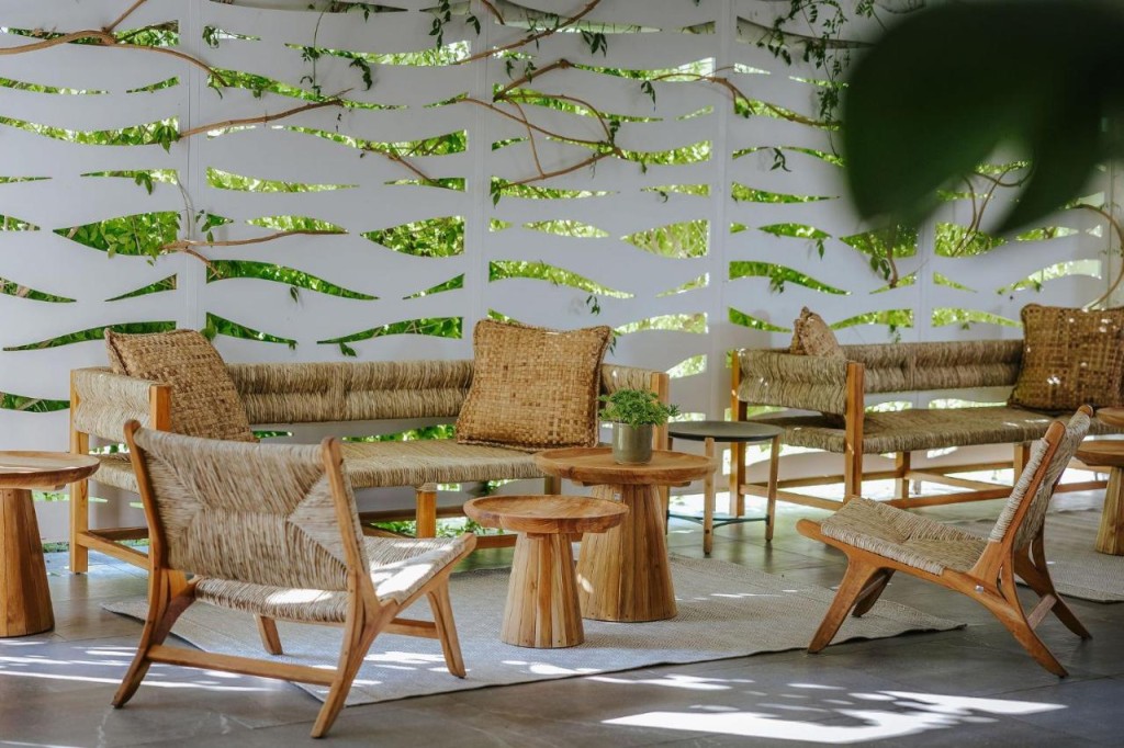 NISSI PARK HOTEL