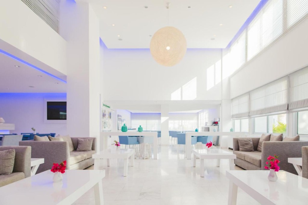 NISSI PARK HOTEL