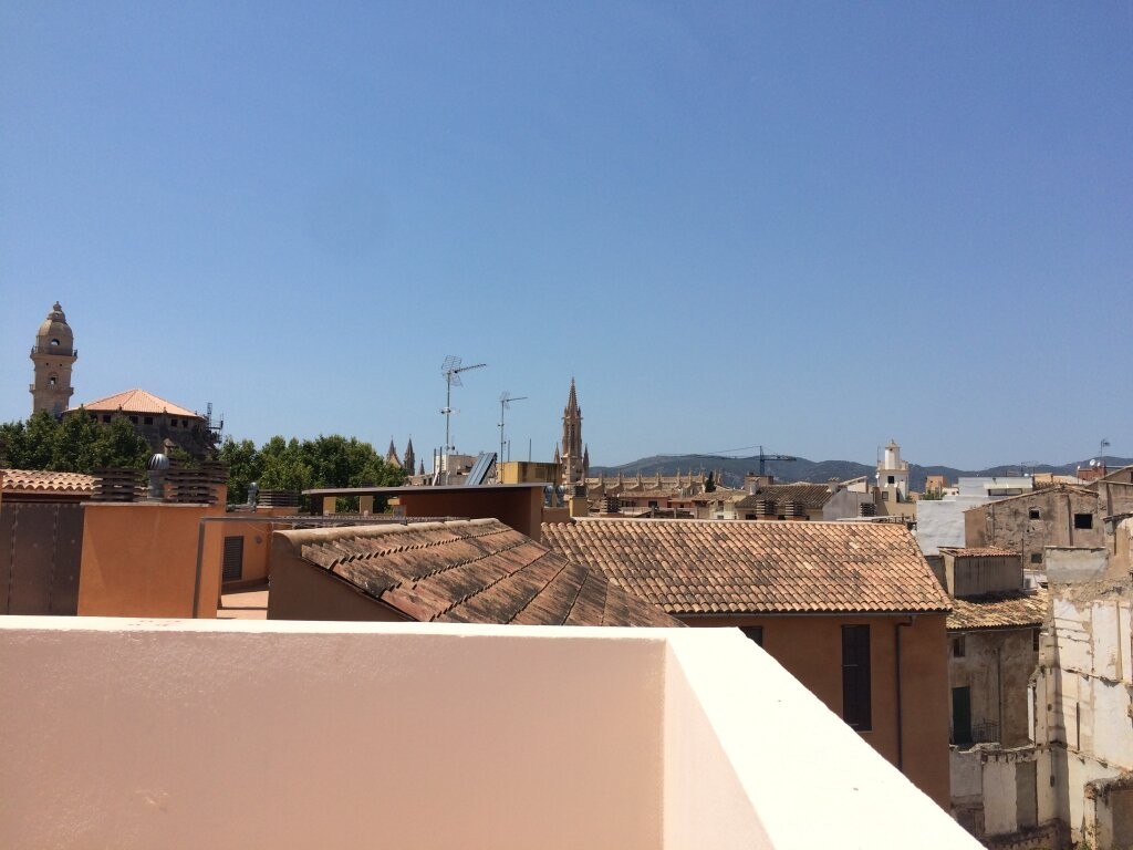 Brick Hotel