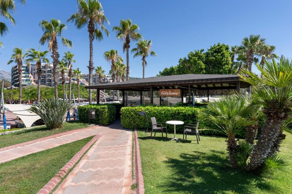 LIMAK LIMRA RESORT & HOTEL