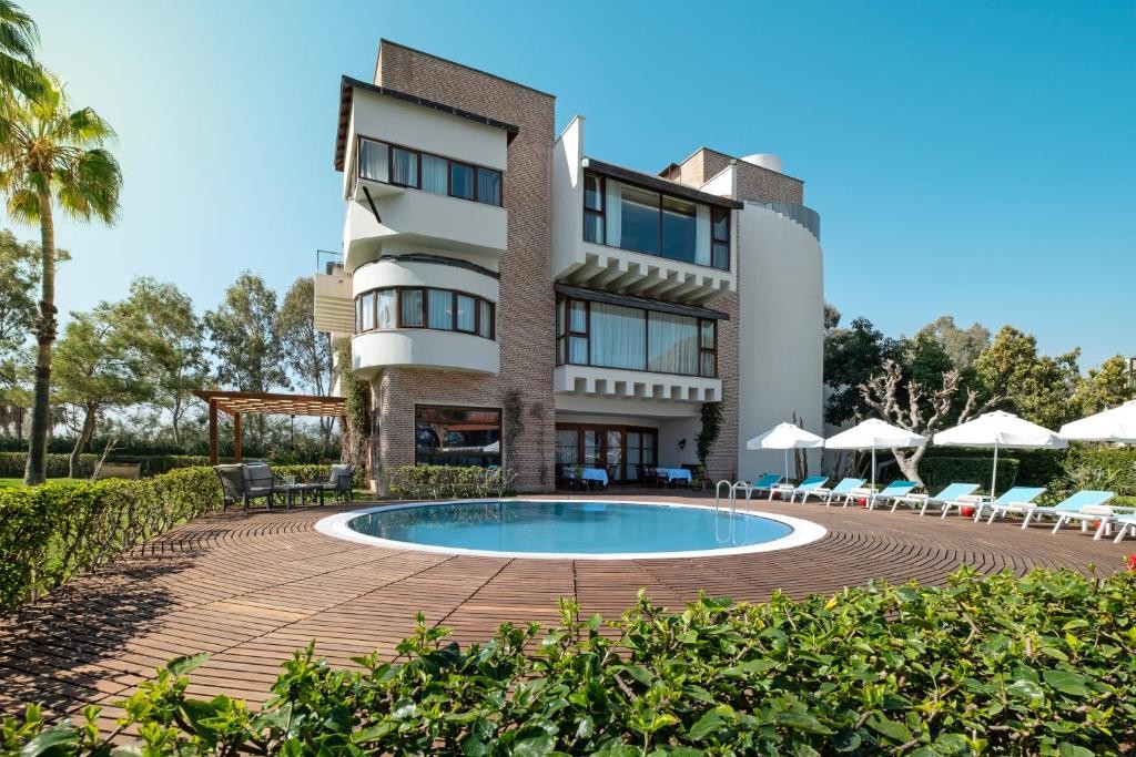 LIMAK LIMRA RESORT & HOTEL
