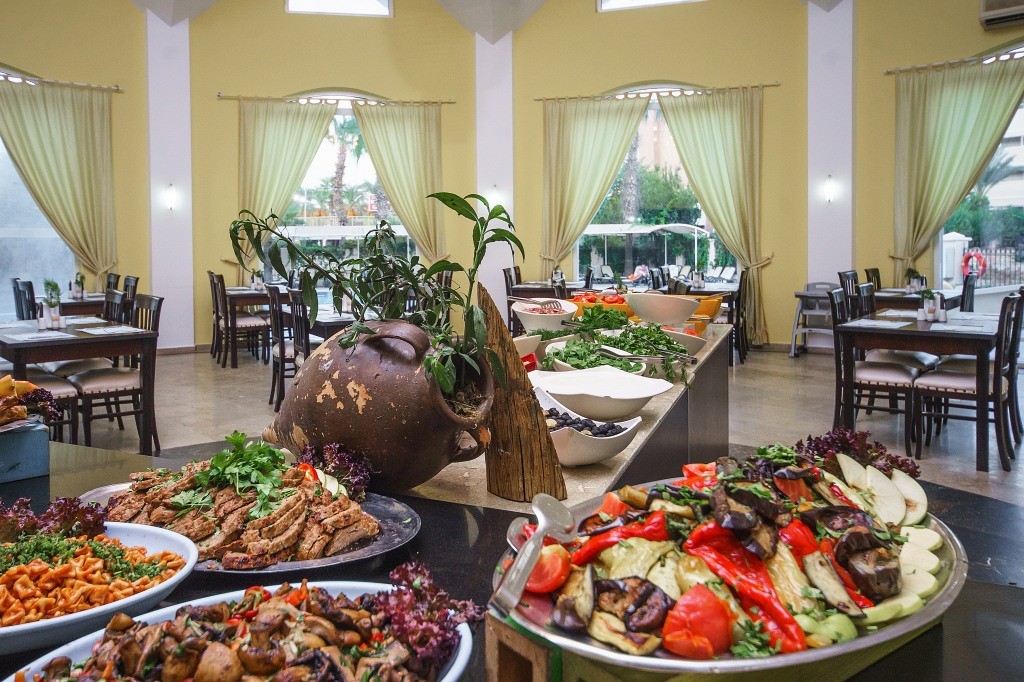 LARISSA INN HOTEL