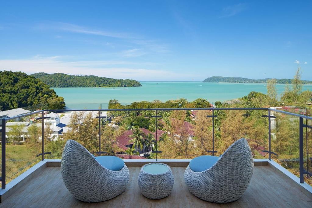ALOFT LANGKAWI