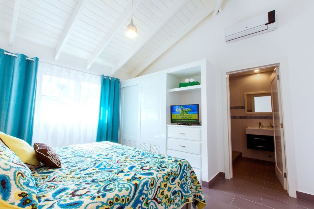 Beach Bungalows Los Corales