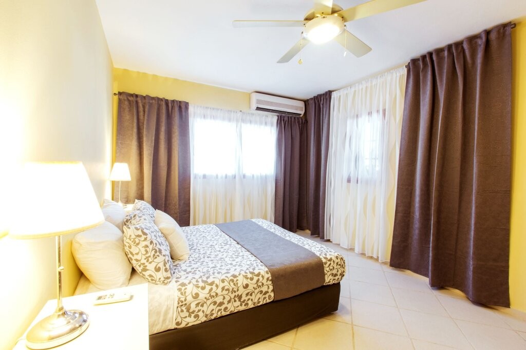Beach Bungalows Los Corales