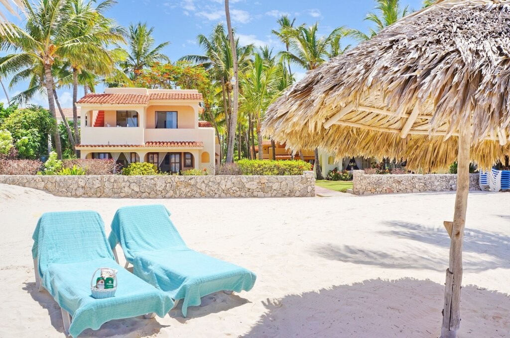 Beach Bungalows Los Corales