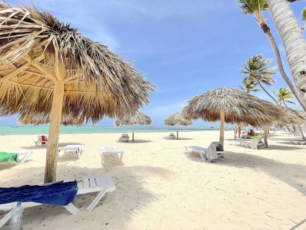 Relax Studios Deluxe POOL WIFI BEACH