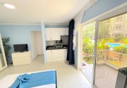 Relax Studios Deluxe POOL WIFI BEACH