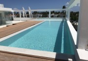 Ducassi Suites Rooftop Pool Beach Club & Spa