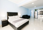 Ducassi Suites Rooftop Pool Beach Club & Spa