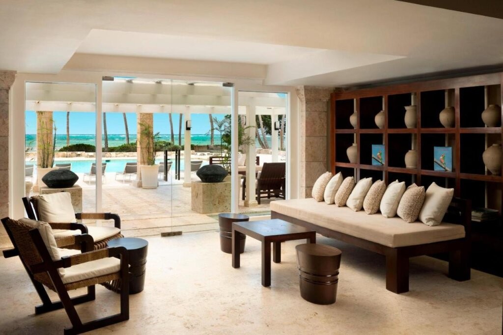 Four Points by Sheraton Puntacana Village