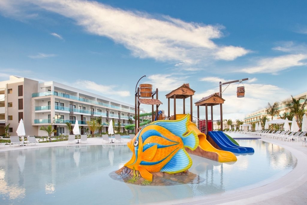 Serenade Punta Cana Beach & Spa Resort