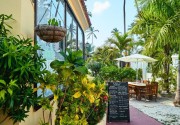 Las Terrazas Condo - Los Corales Village