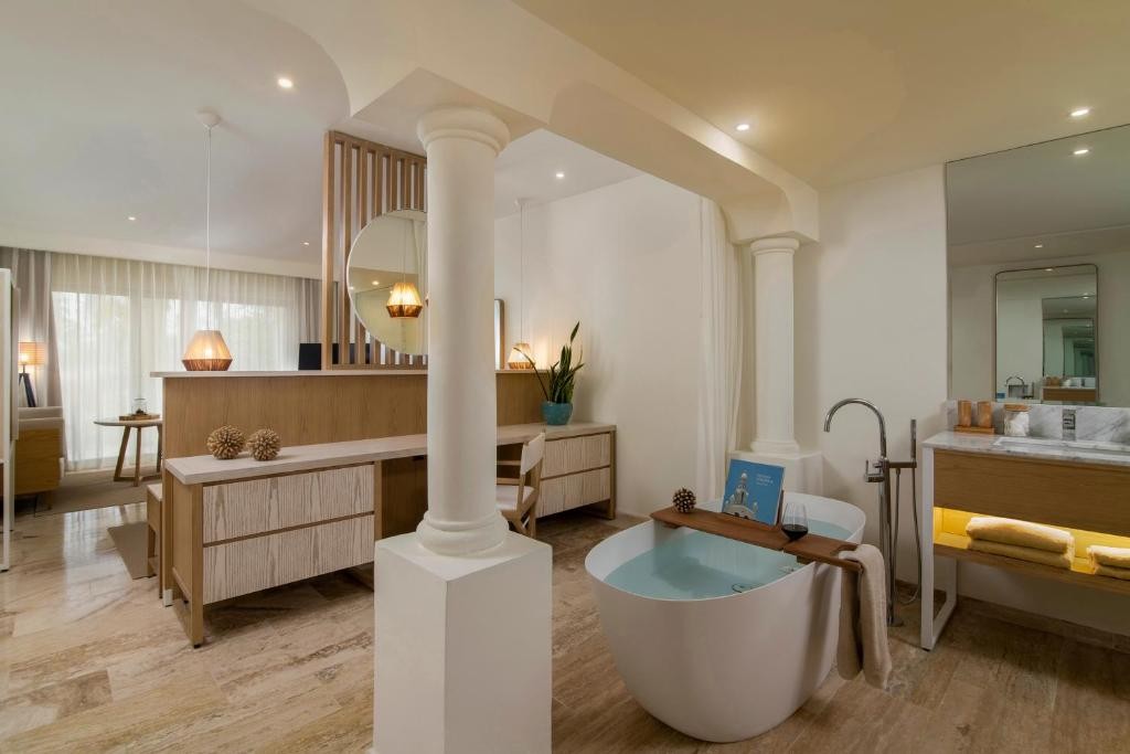 Paradisus Palma Real Golf & Spa Resort