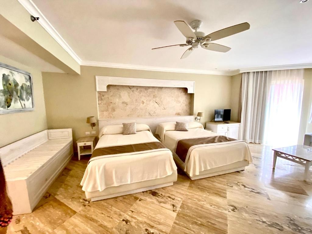 VIK Hotel Cayena Beach