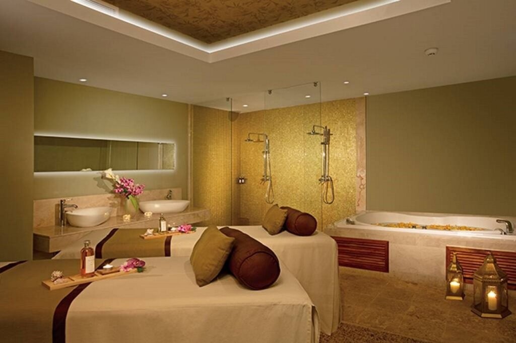 Breathless Punta Cana Resort & Spa