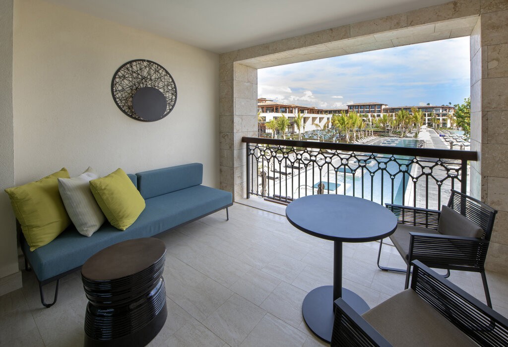 Adults Only Club at Lopesan Costa Bavaro Resort