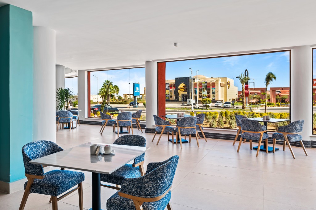 ALBATROS LAGUNA CLUB RESORT