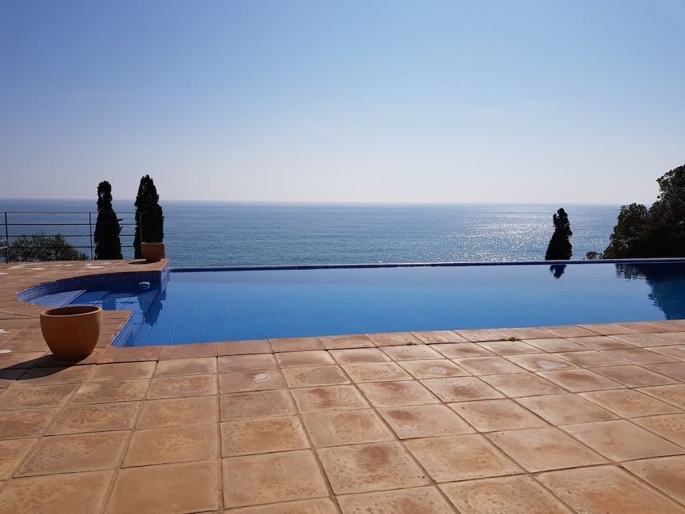 Guests' Suite of Villa Tamarit