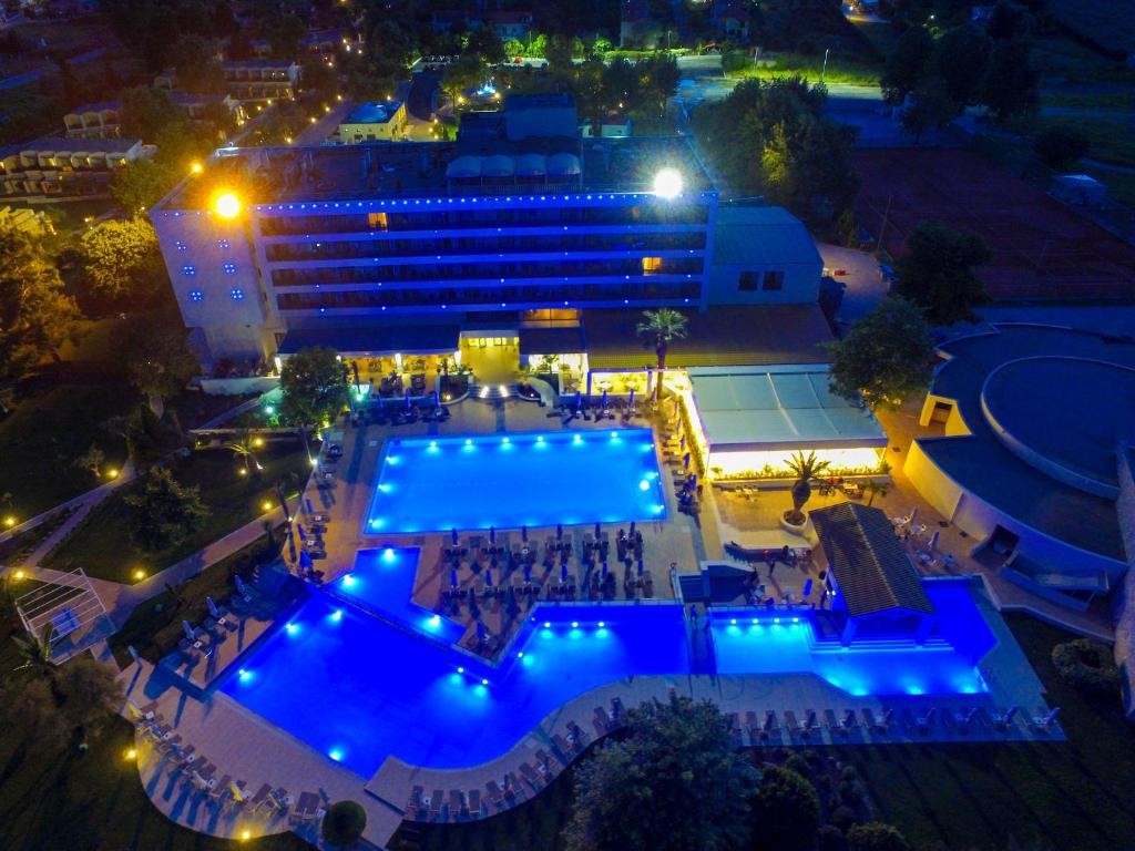 OLYMPIAN BAY GRAND RESORT