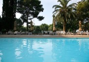 Hotel Trias
