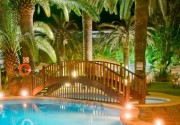 Monica Hotel