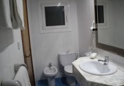 Hotel 153