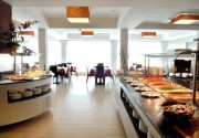 Hotel Evenia President