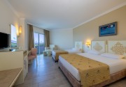 CRYSTAL ADMIRAL RESORT
