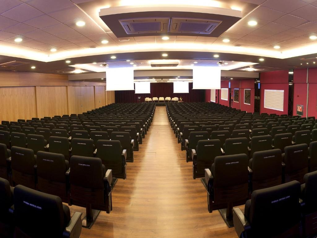Evenia Olympic Palace