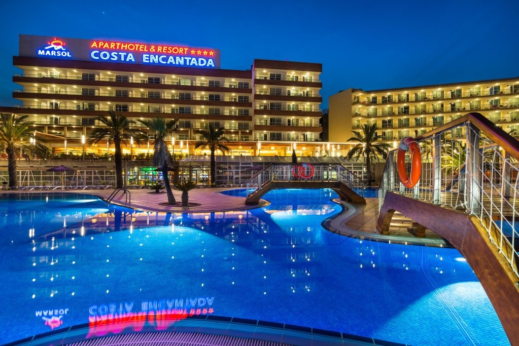 Aparthotel Costa Encantada