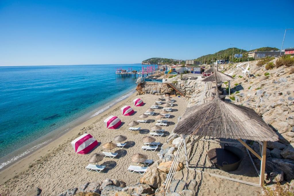 CLUB HOTEL ANJELIQ