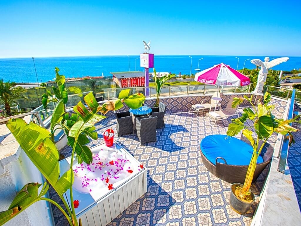 CLUB HOTEL ANJELIQ