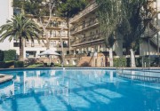 AYA Seahotel